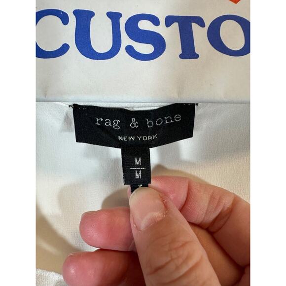 rag & bone 100% Silk Knit Long Sleeve Top Size M Pullover Designer B21 - Picture 3 of 7